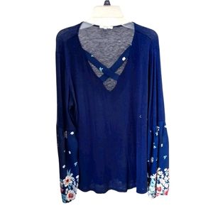 Maurices blue long-sleeved flower top